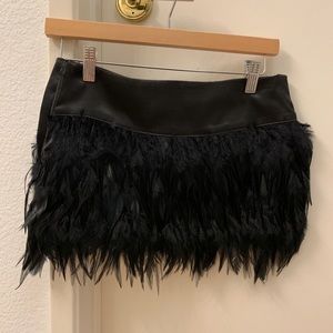Authentic Feather Skort ( Shorts / Skirt ) 💖